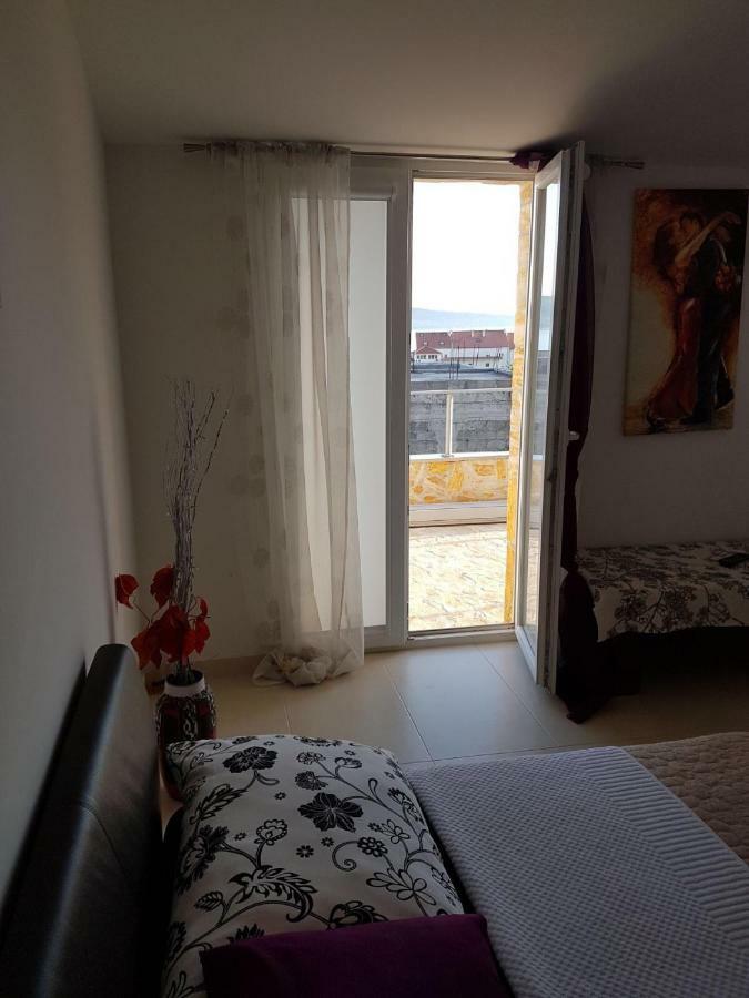 Apartment Dijana Kastela Exterior photo