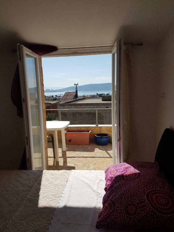 Apartment Dijana Kastela Exterior photo